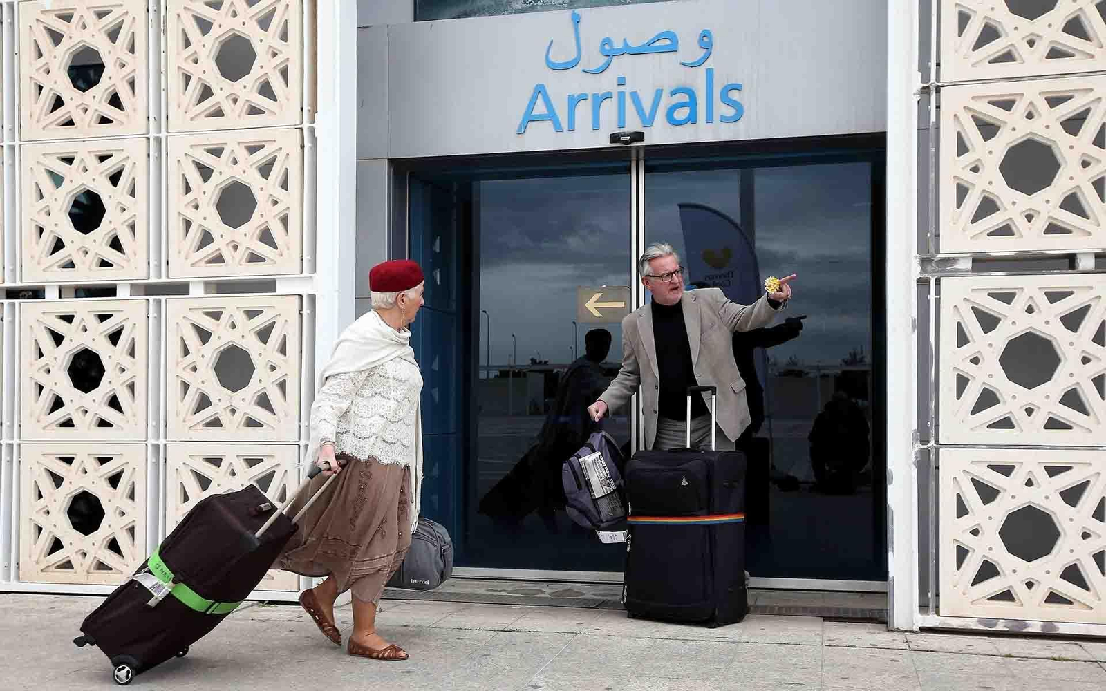 Turistas a su llegada al aeropuerto internacional de Enfidha en Sousse (Túnez). EFE/ Mohamed Messara/Archivo