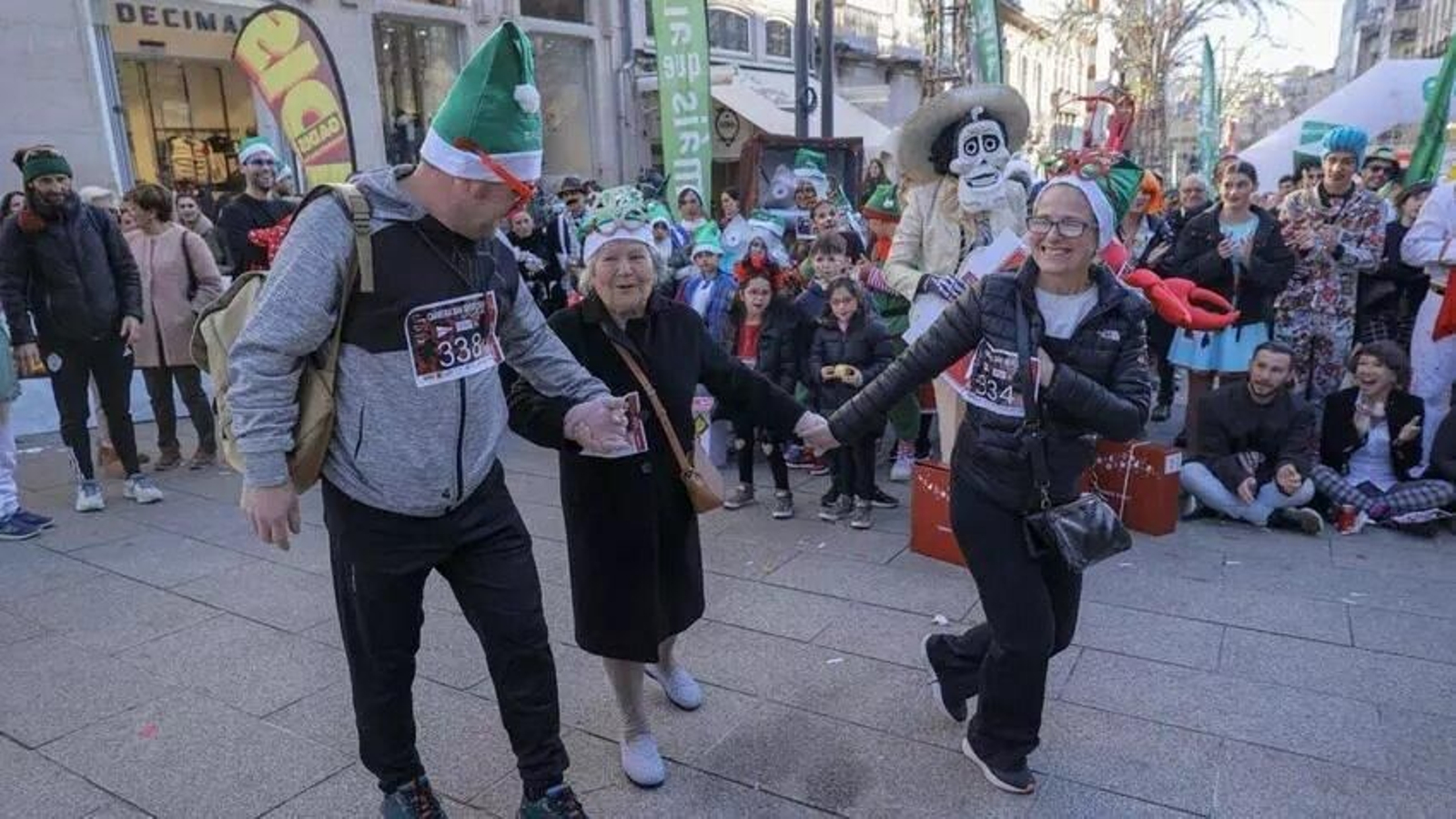 Galería | Vigo corre la San Silvestre 2024 entre multitud de disfraces