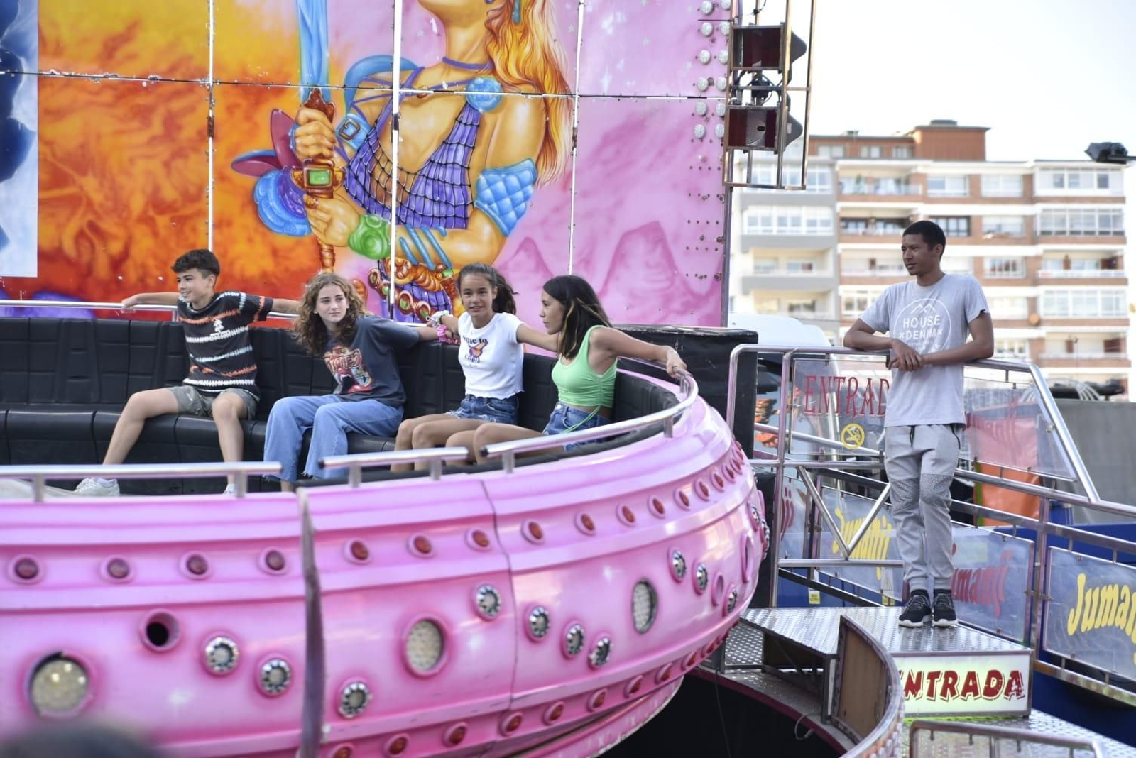 Las atracciones vuelven a ser las grandes protagonistas de las Festas de Coia // Juancho Everman