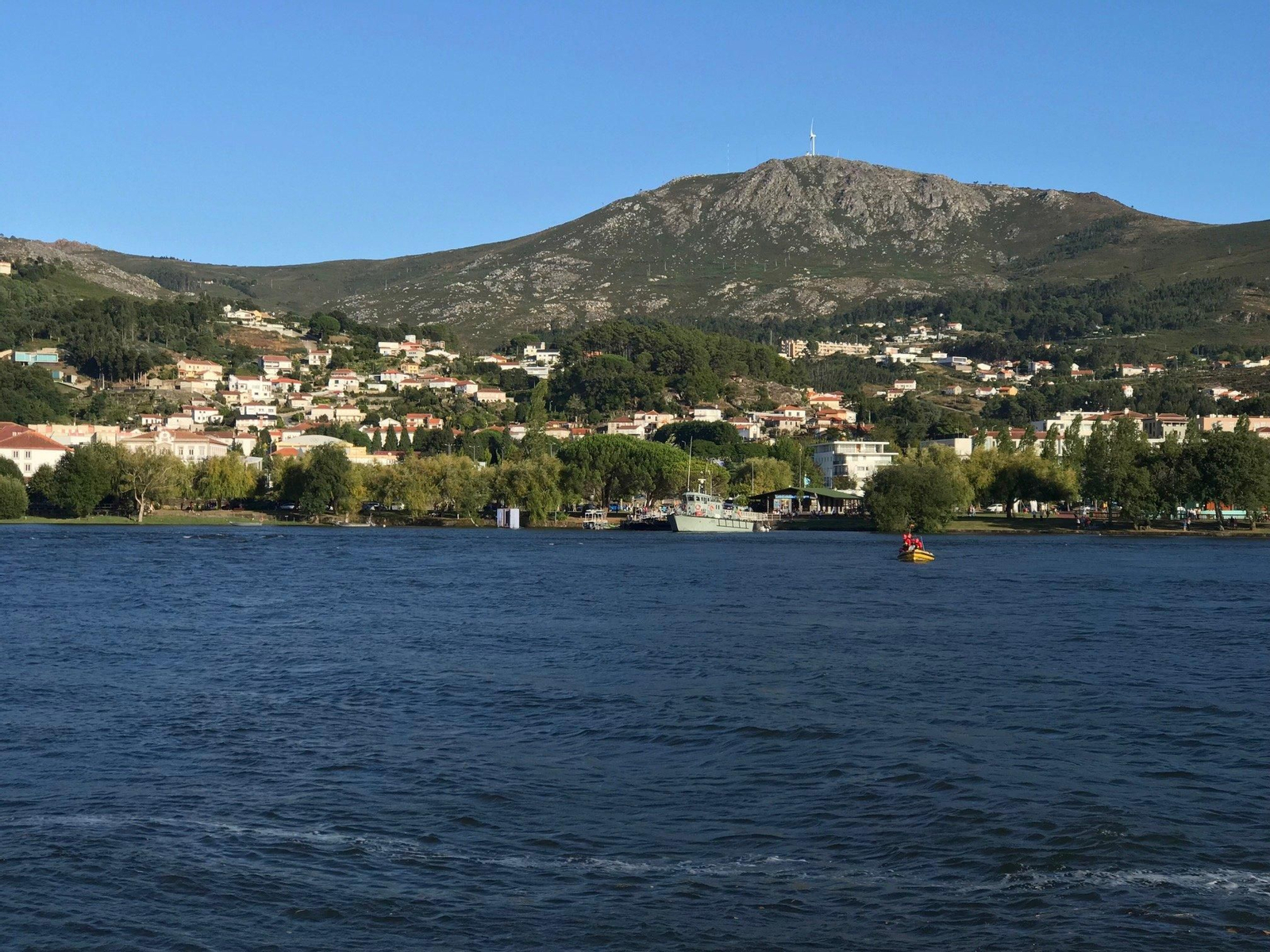 El operativo de búsqueda en el río Miño // Alberte