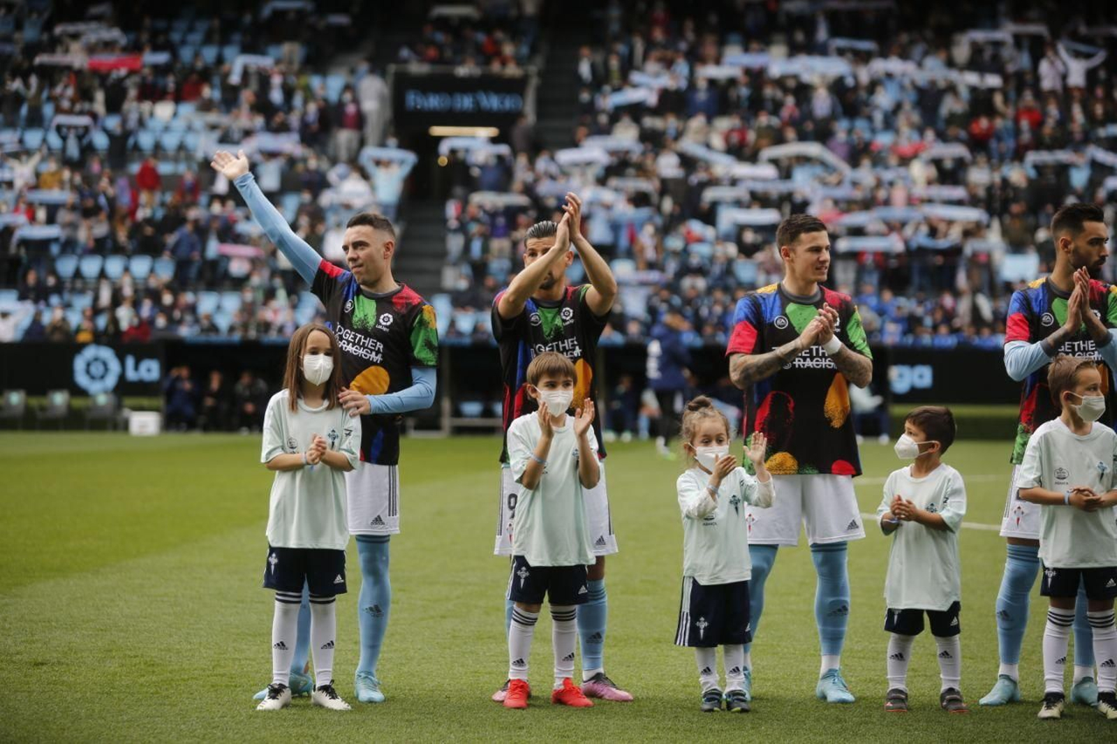 photo5888888337845041454