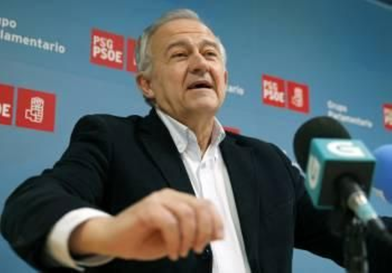 Méndez Romeu, durante la rueda de prensa en Santiago. (Foto: ARCHIVO)