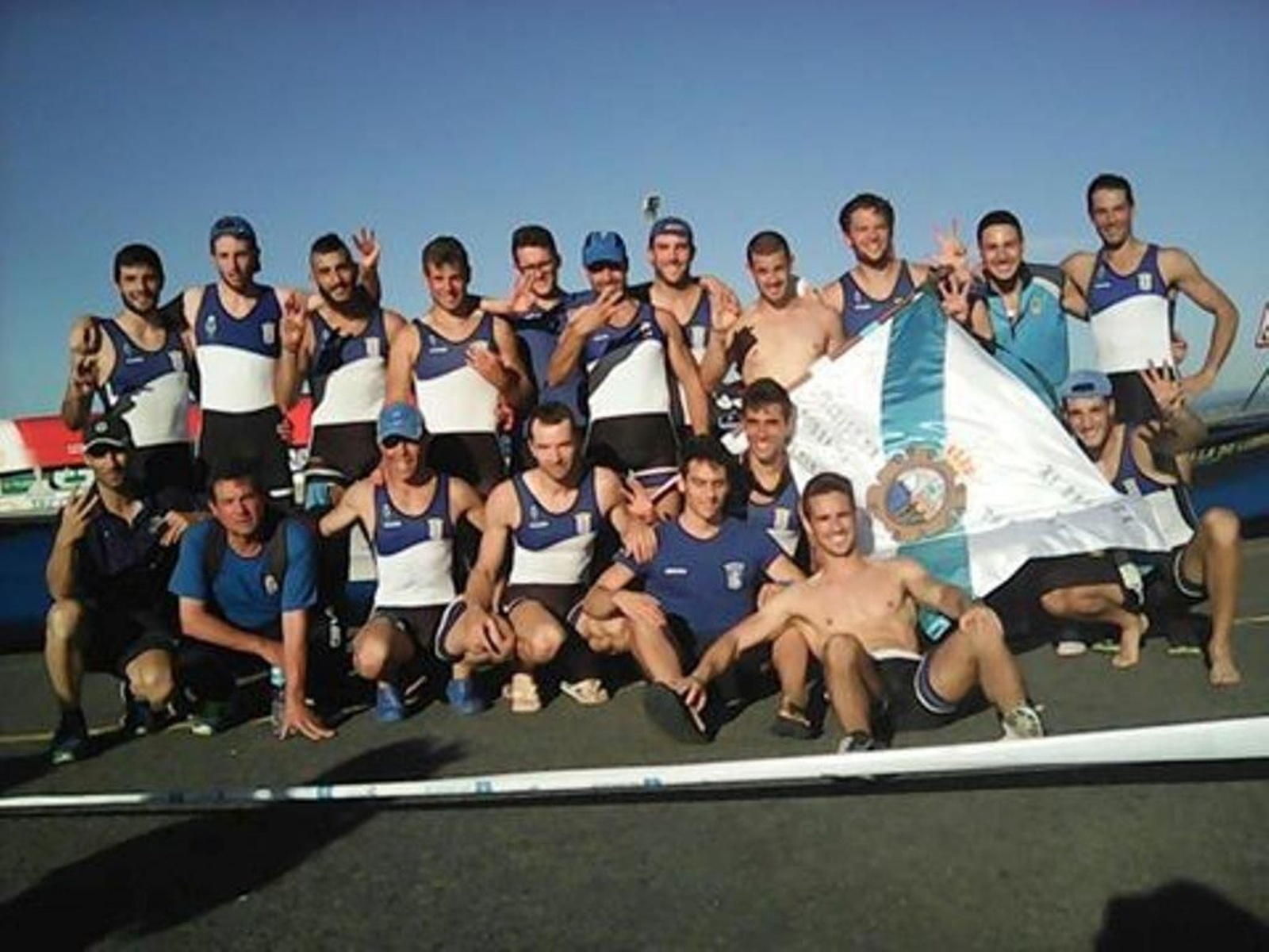 A tripulación de Ares logrou a vitoria na competición da Pobra.