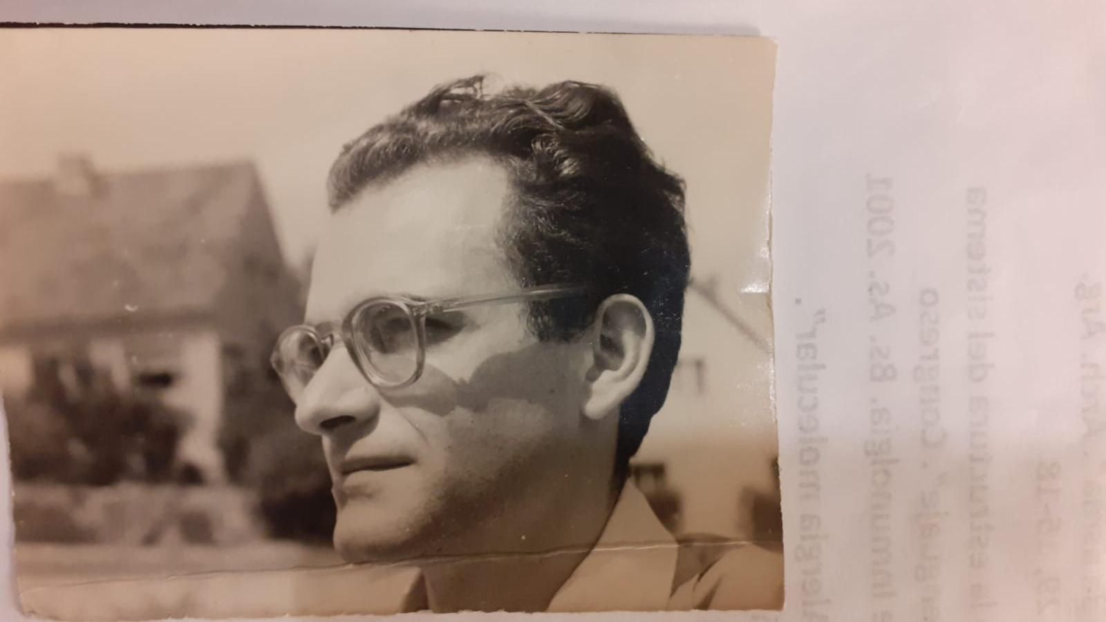 Wenceslao Sánchez de la Vega a poco de recibirse de médico