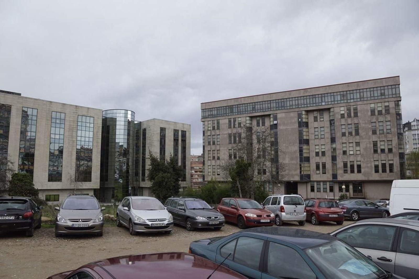 Los juzgados de Vigo asumen una elevada carga de asuntos, pese al descenso de pleitos registrado el pasado.