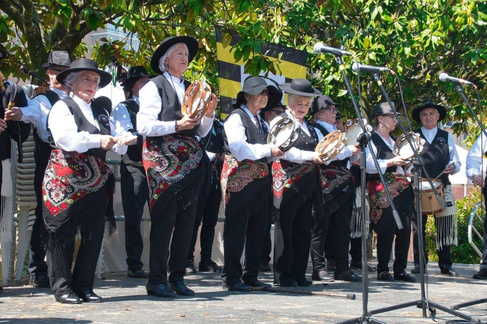 Música popular en A Brincadeira.