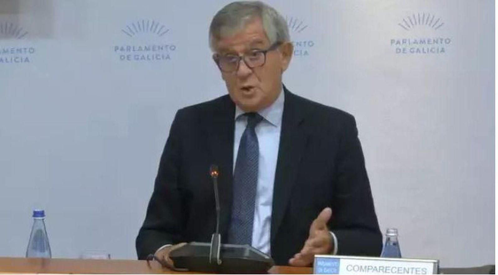 Manuel Pérez, ayer en el Parlamento gallego.