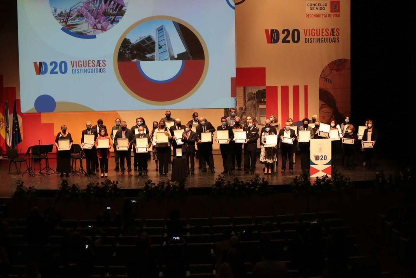 Los vigueses del año reciben sus galardones 88