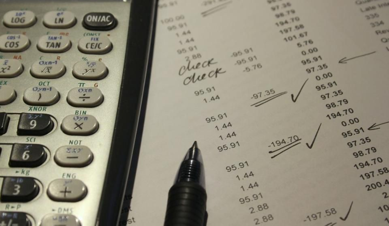 Cuentas de resultados negativas. // Pixabay