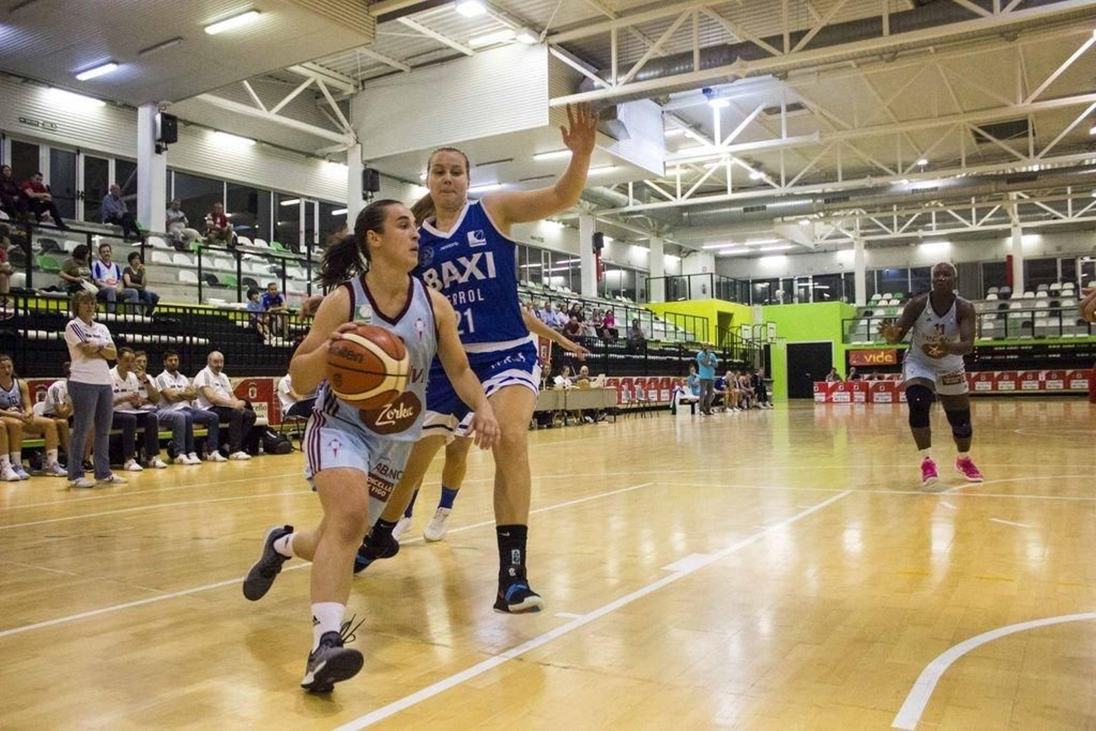 Anne Senosiain, en el partido de Copa Galicia contra el Baxi Ferrol.