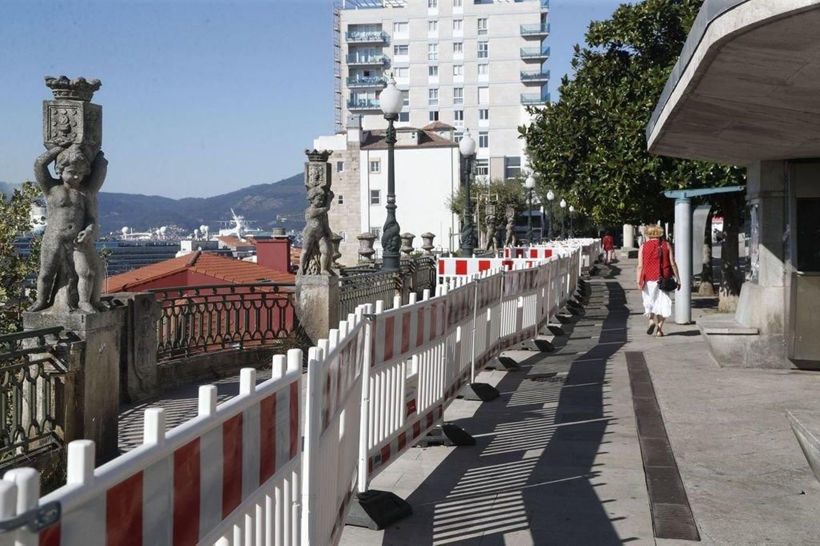 Las vallas se colocaron el pasado mes de marzo en el Paseo de Alfonso.