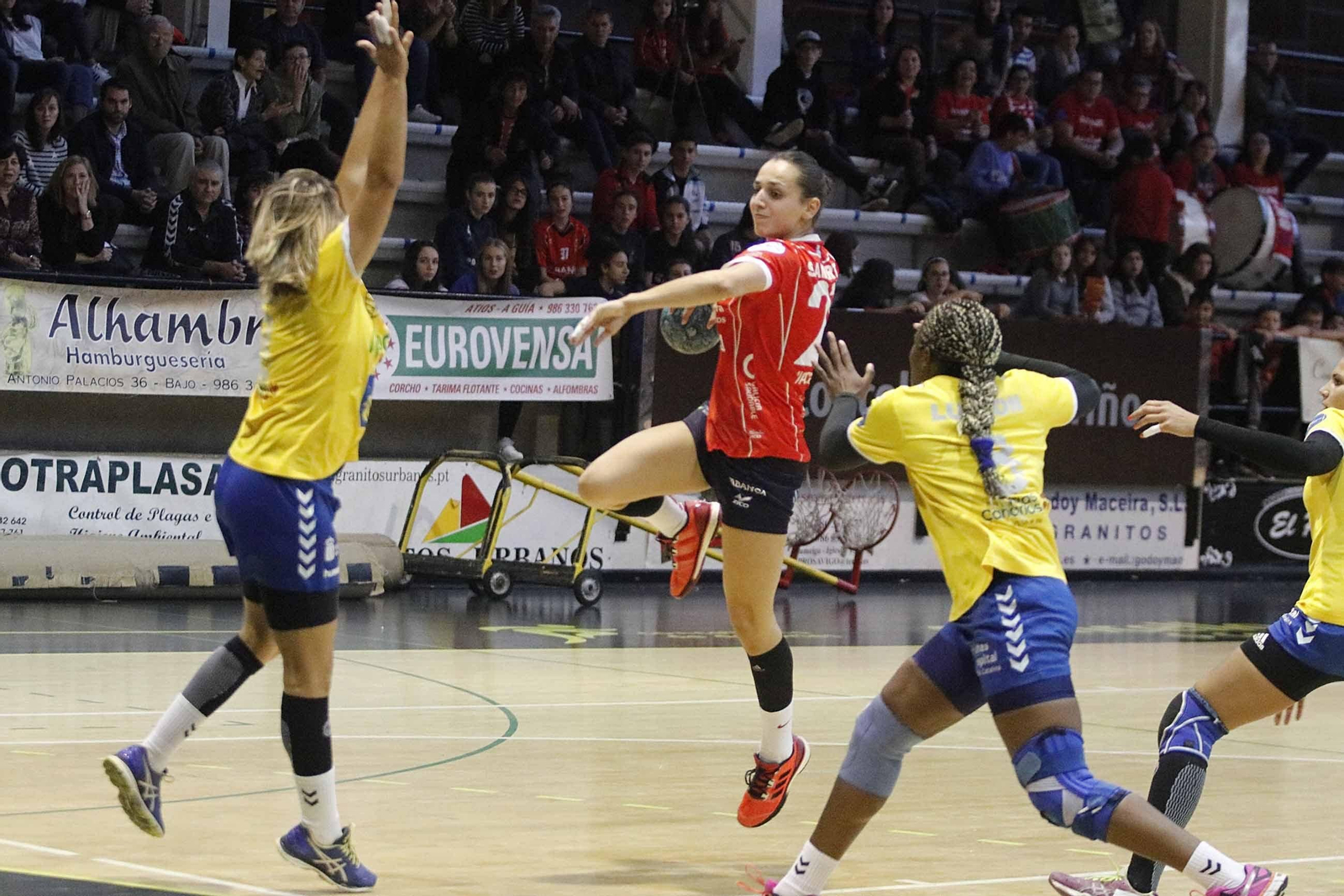 El Godoy Maceira Porriño disputa hoy un amistoso en el Municipal.