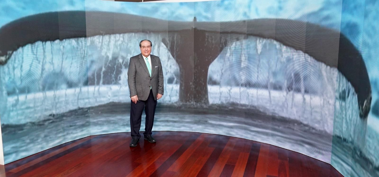 Joaquín Araújo, divulgador y símbolo del movimiento ecologista, apadrina la exposición "Nuestro planeta"