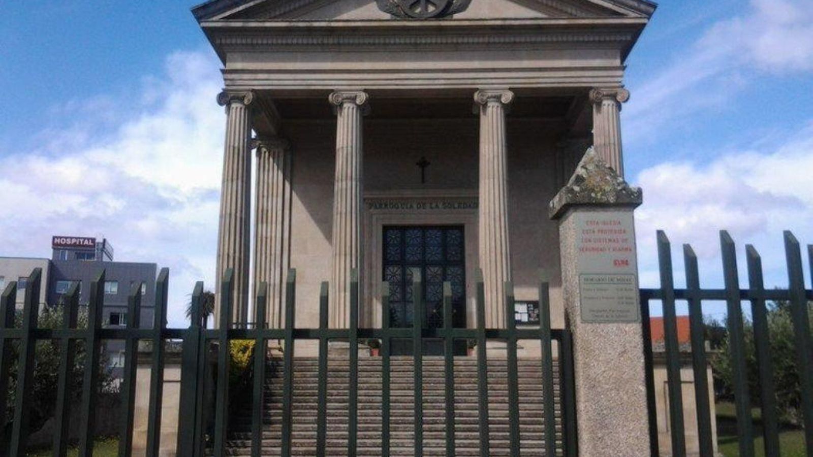 La Soledad, iglesia similar a la Maison Carrée.