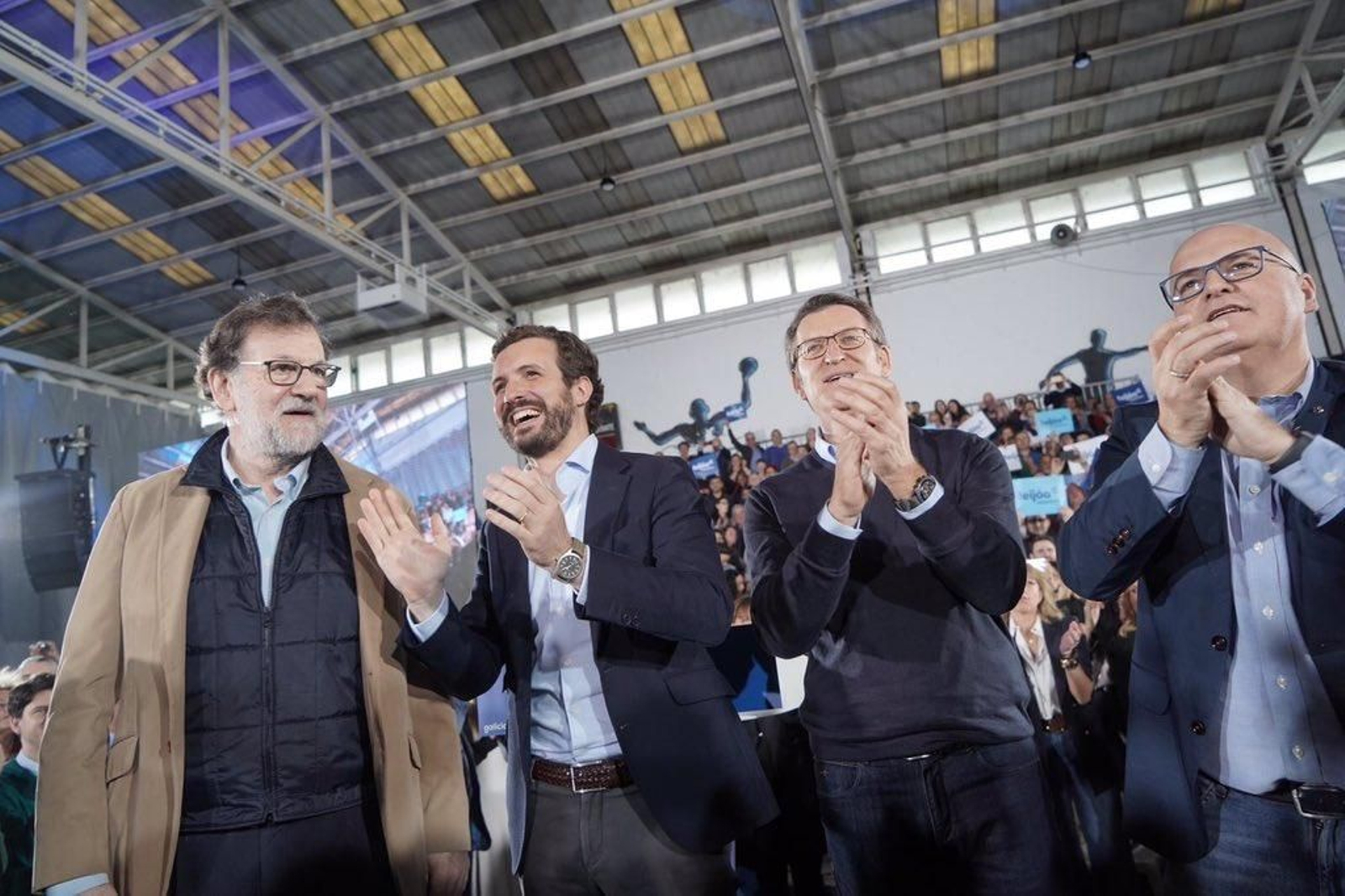 Rajoy y Casado arropan a Feijóo