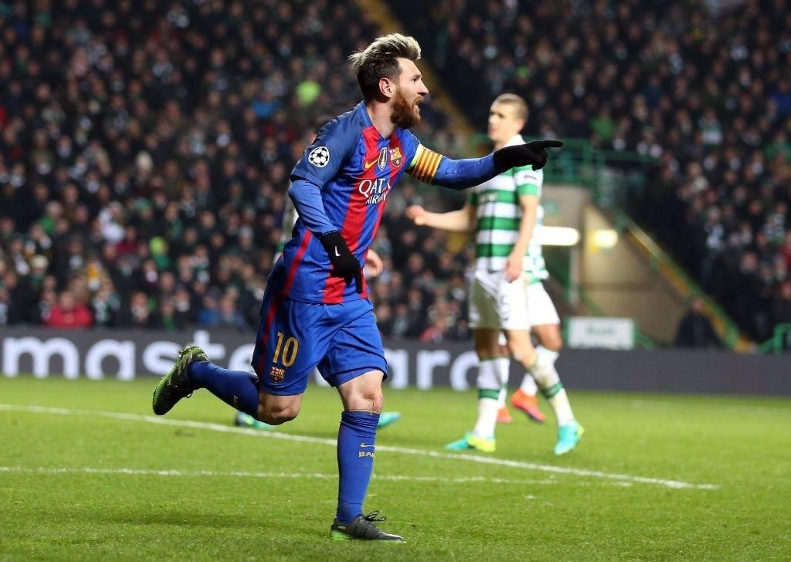 Messi celebra el primer gol del Barcelona contra el Celtic.