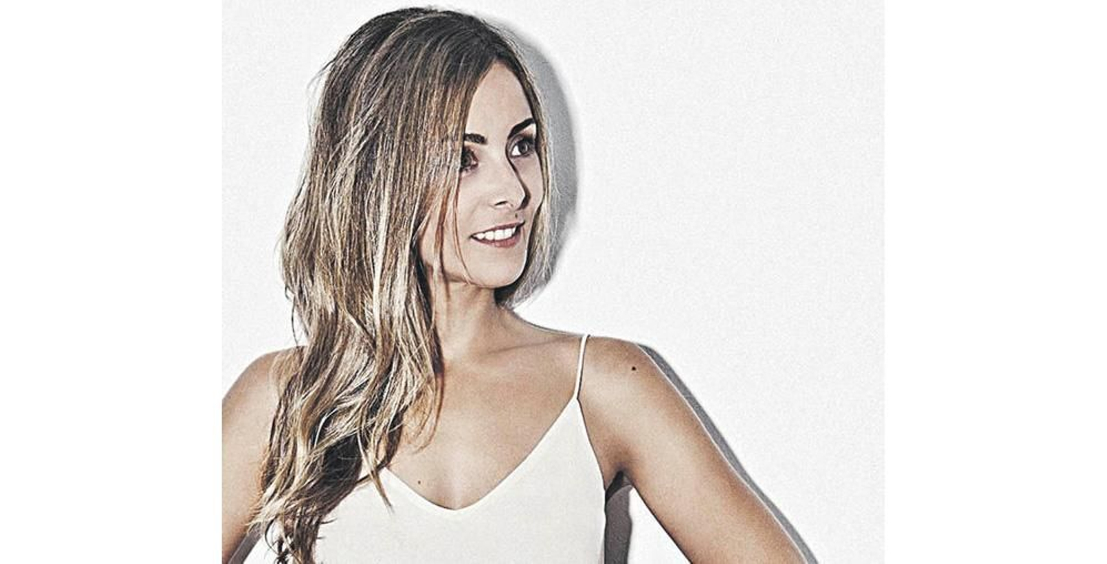 La diseñadora de moda digital Lorena Bello Ávila.