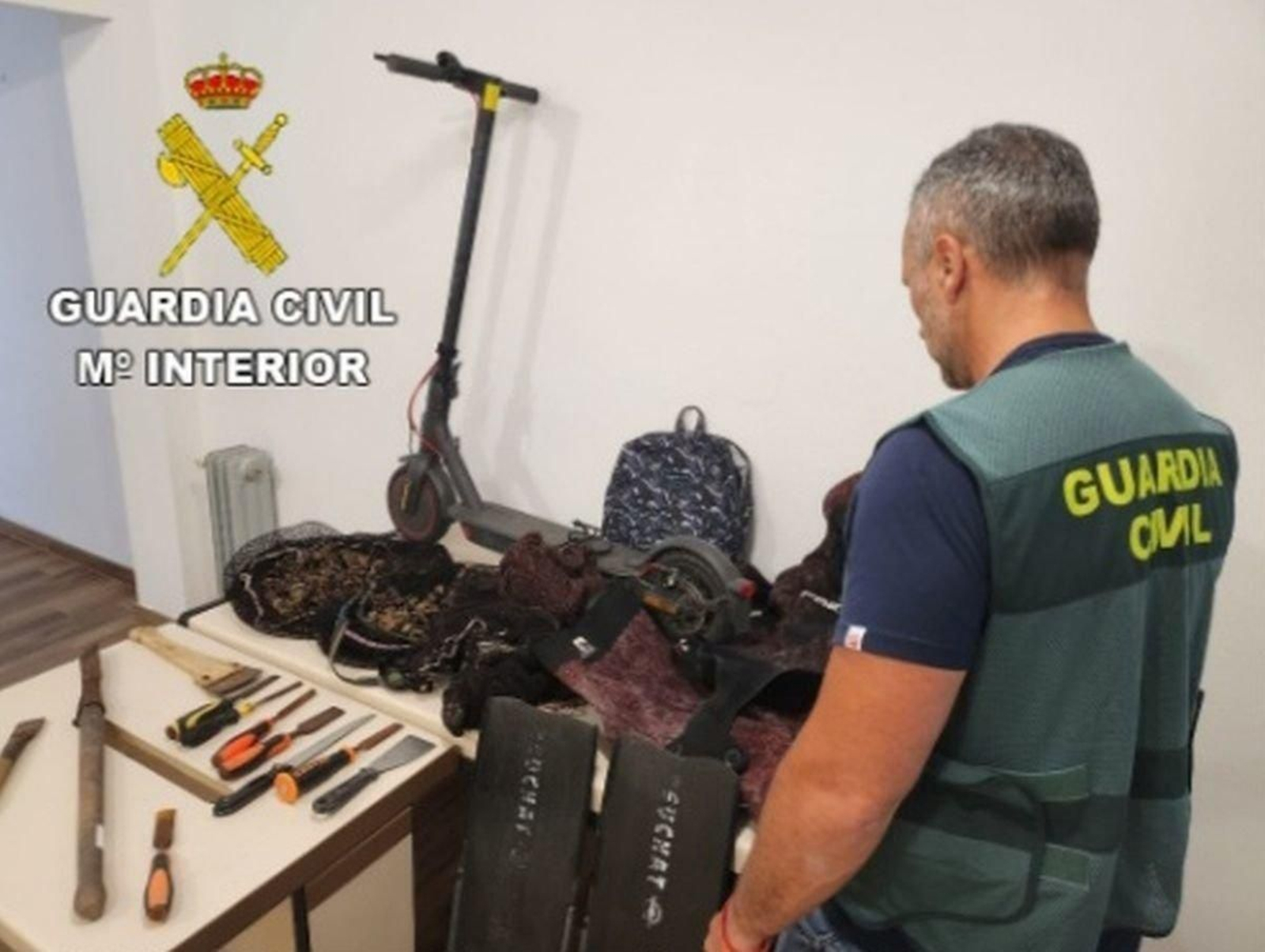 Parte del material decomisado a los acusados en 2023.