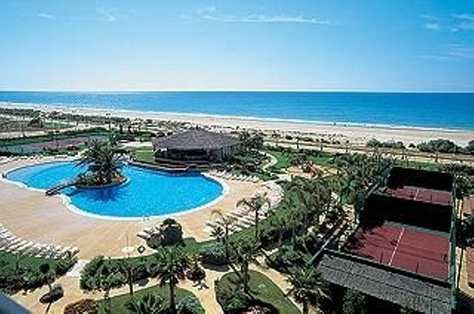 El nuevo muelle de Isla Cristina estará listo en enero.