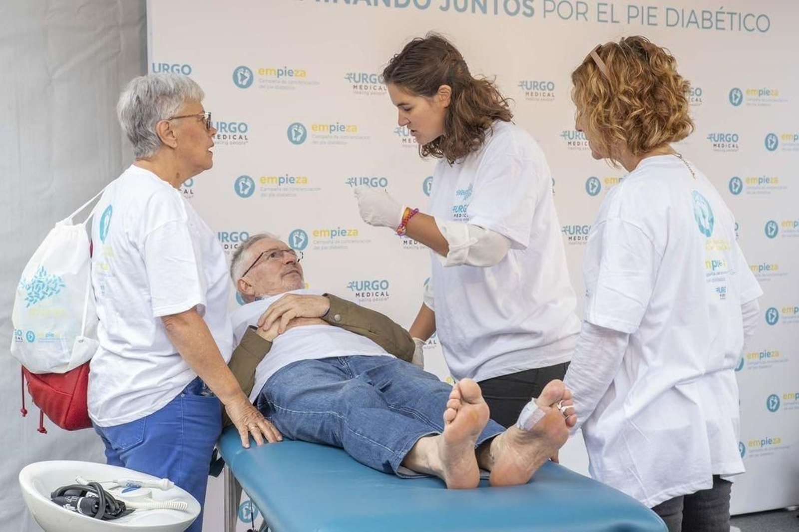 Los diabéticos pueden sufrir complicaciones como ceguera, insufiiencia renal o amputaciones