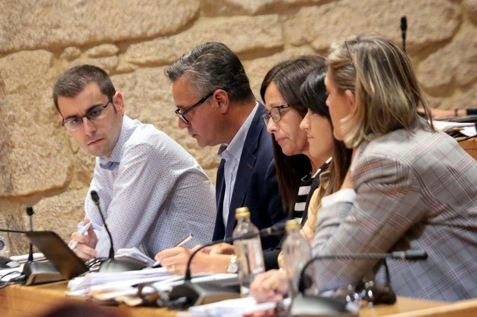 El grupo municipal del Partido Popular de Ponteareas liderado por Belén Villar