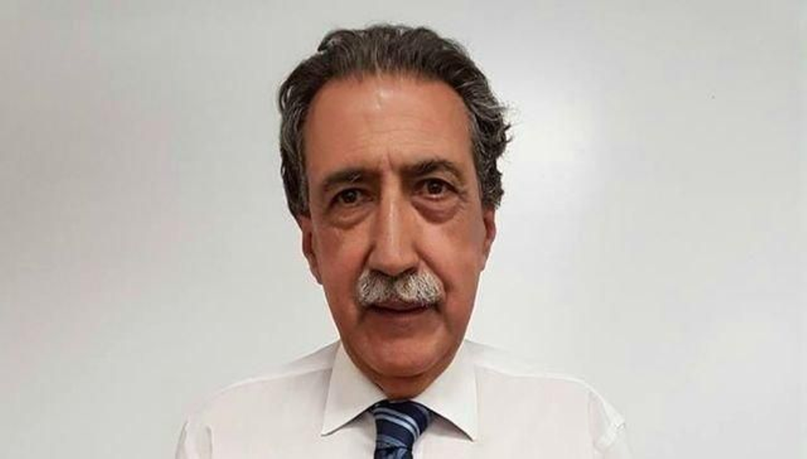 El poeta gallego Vicente Araguas