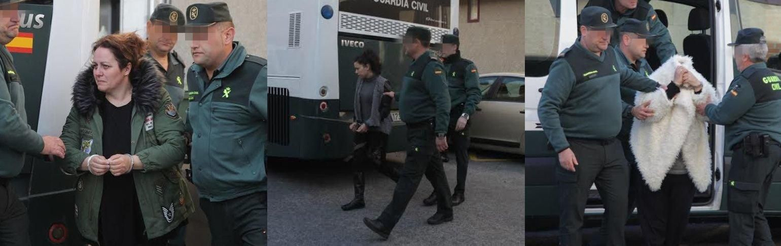 Tres de las mujeres detenidas en Vigo, entre ellas la esposa del cabecilla, ayer, en Xinzo.