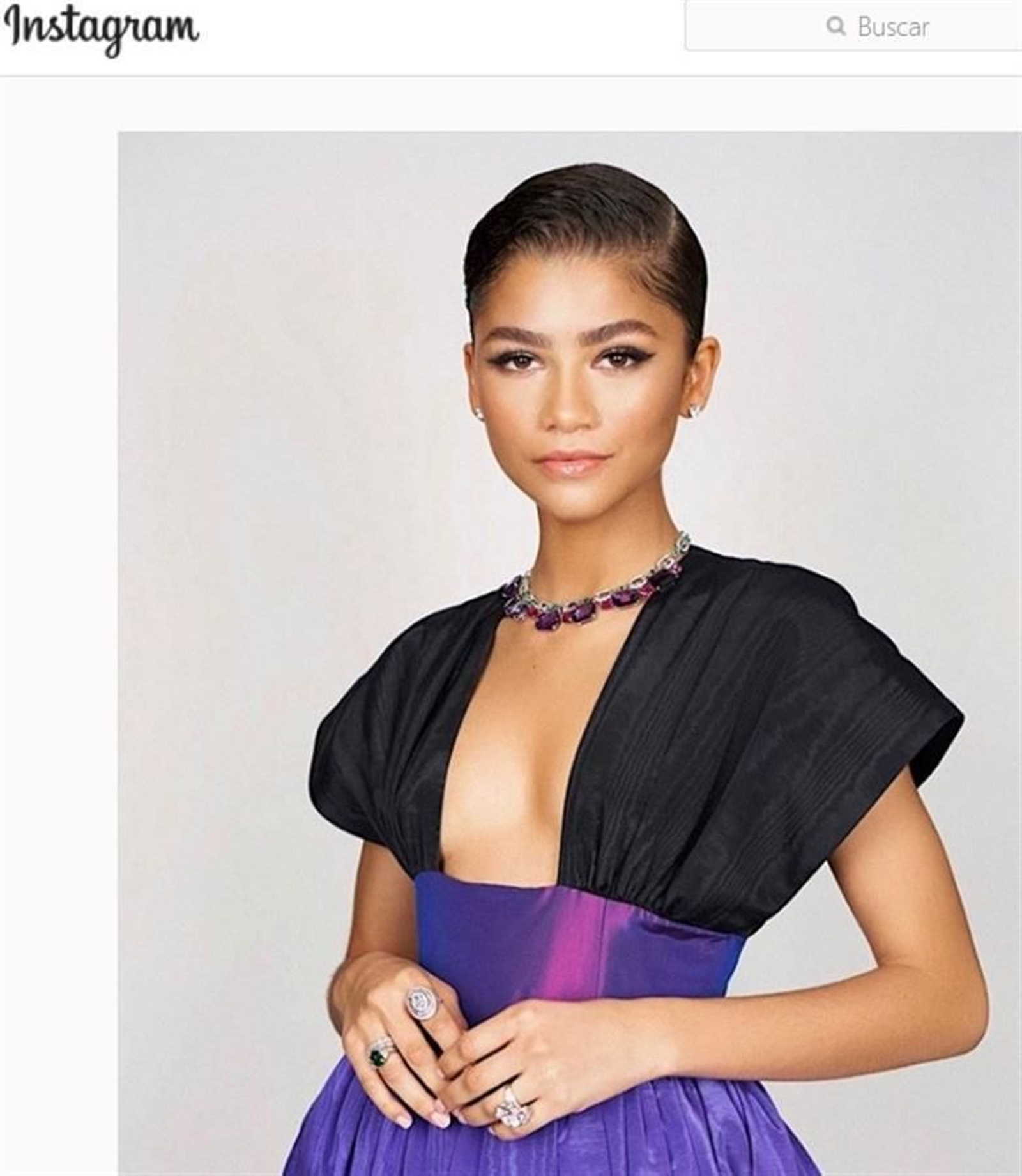 La actiz Zenday siendo imagen de Bulgari.