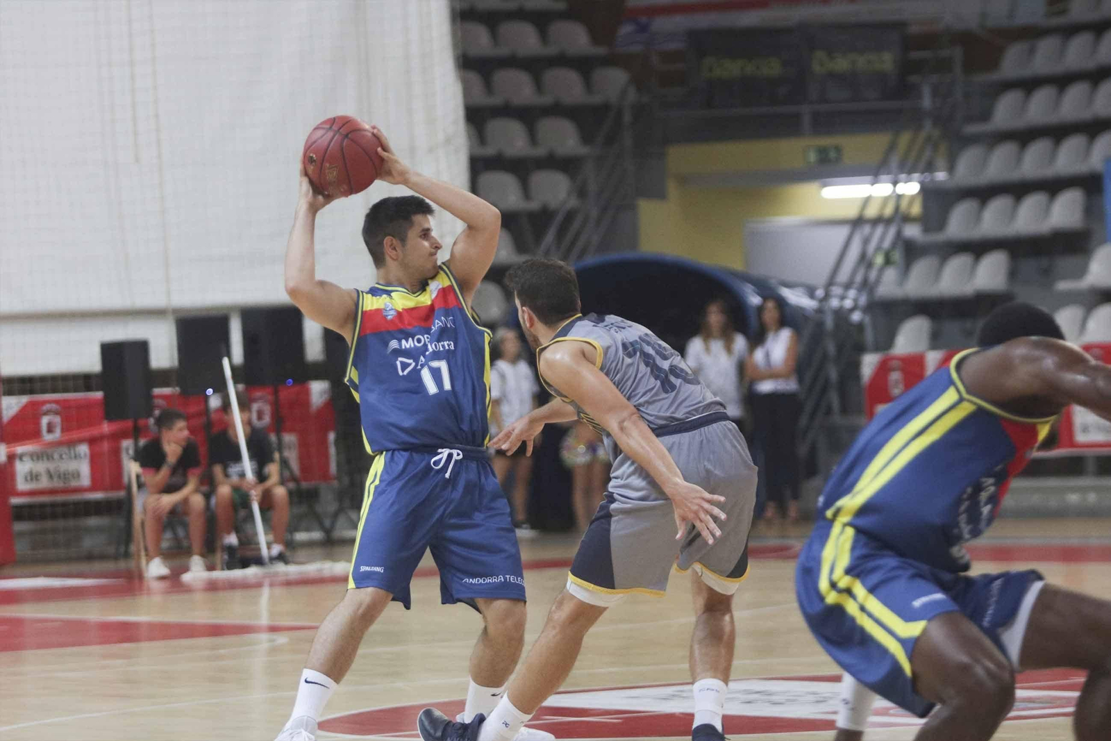 El Morabanc Andorra llevó el control del partido desde el primer cuarto y acabó llevándose el Memorial.