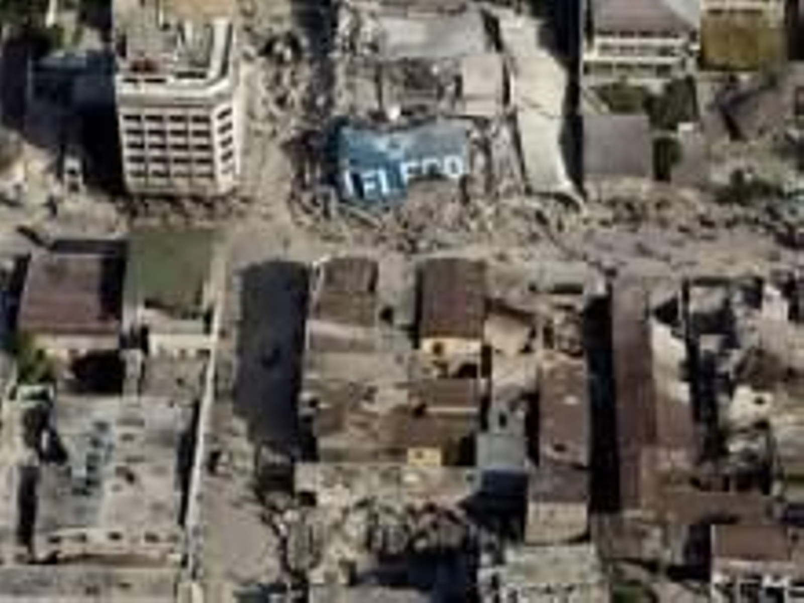 Aspecto de Puerto Príncipe tras el terremoto.