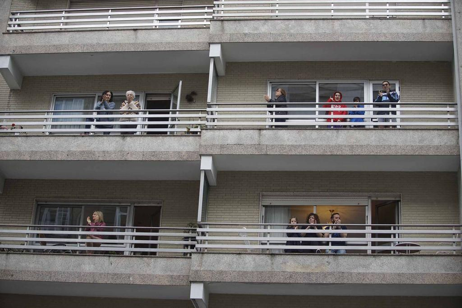 Tras el parón de las primeras semanas, las inmobiliarias ya están recibiendo llamadas y correos de clientes. Muchos se interesan por terrazas y jardines.