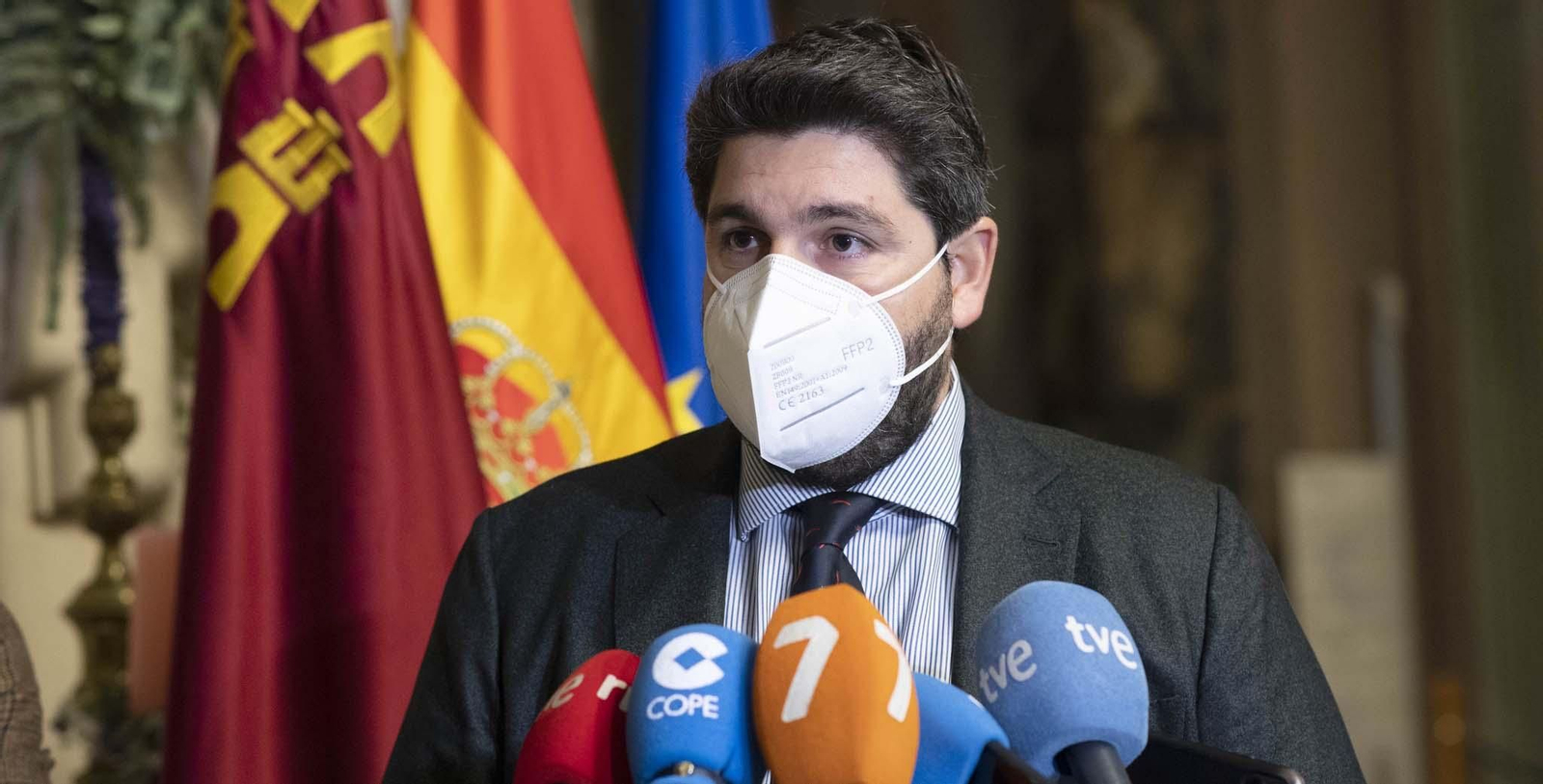 López Miras anuncia la eliminación del impuesto de Donaciones para hermanos, tíos y sobrinos