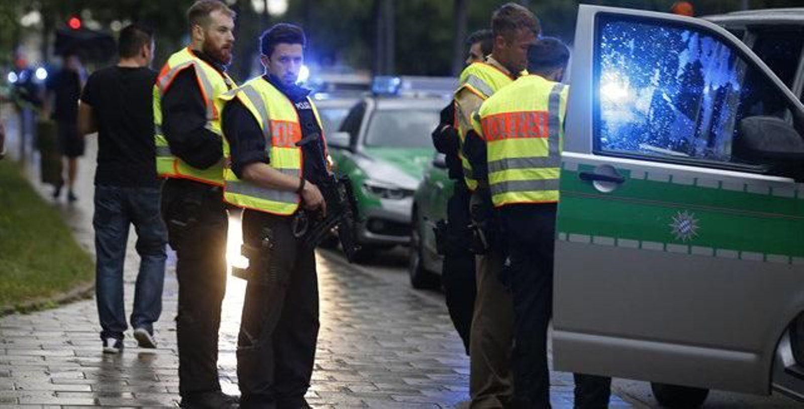 La policia vigila las calles de Munich tras el ataque sufrido en un centro comercial. Foto: Reuters