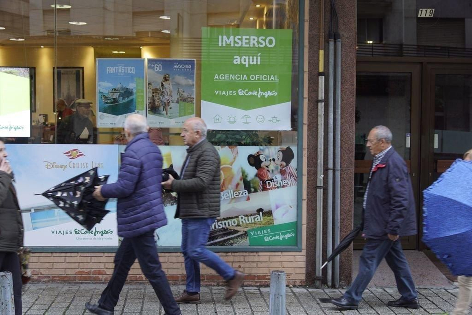 Este año hubo muchas protestas por la falta de vuelos del Imserso desde Vigo.