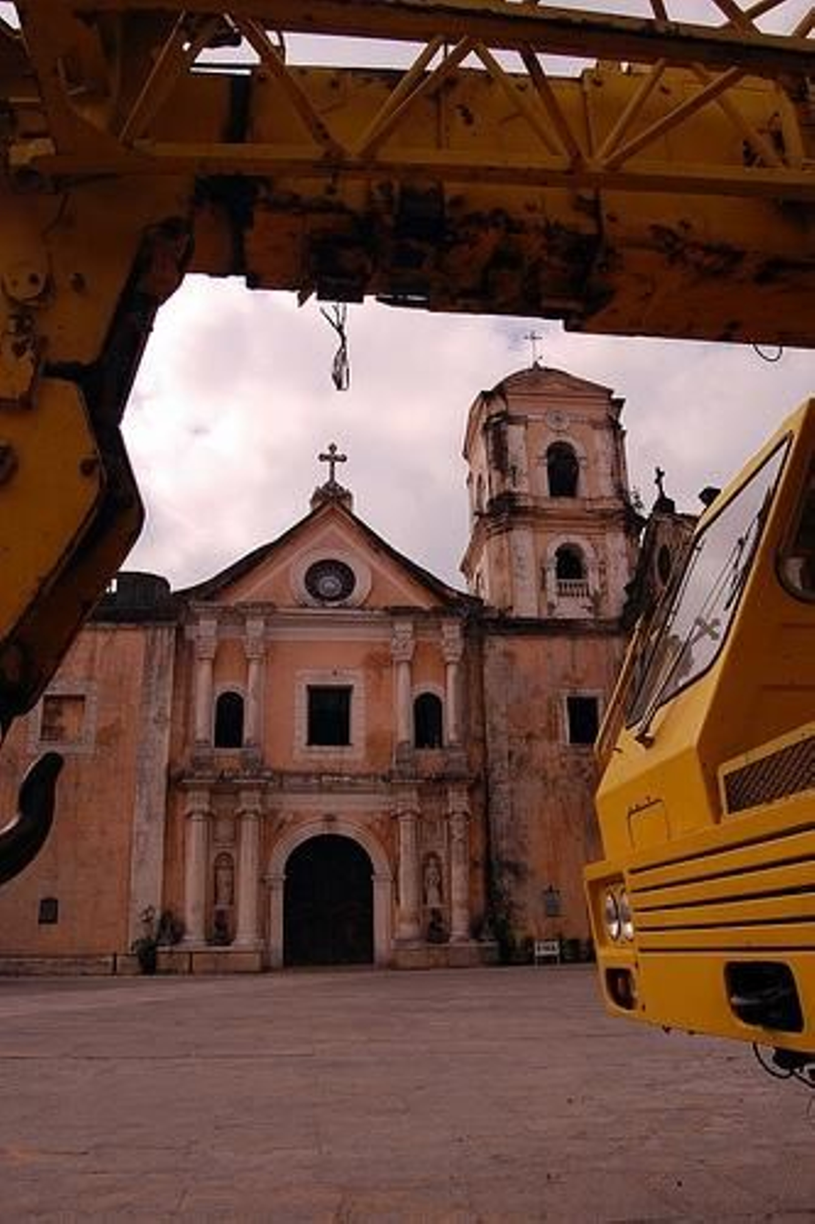 Iglesia colonial española en Manila.