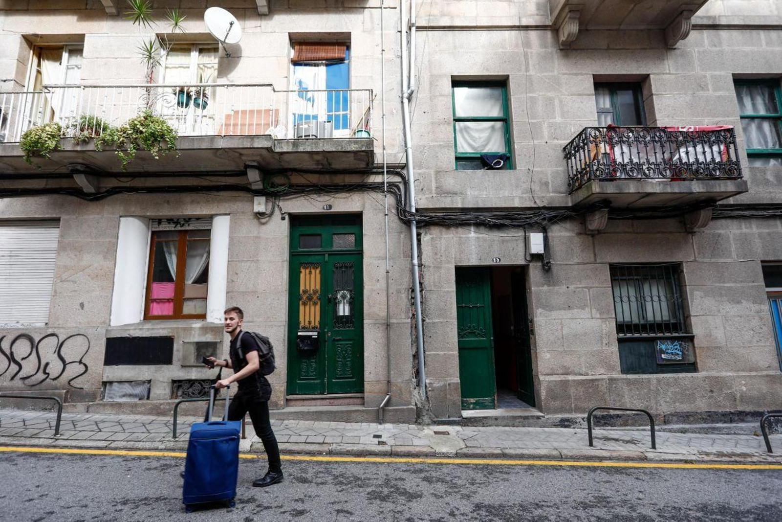 Los dos edificios que se ordenaron desalojar.