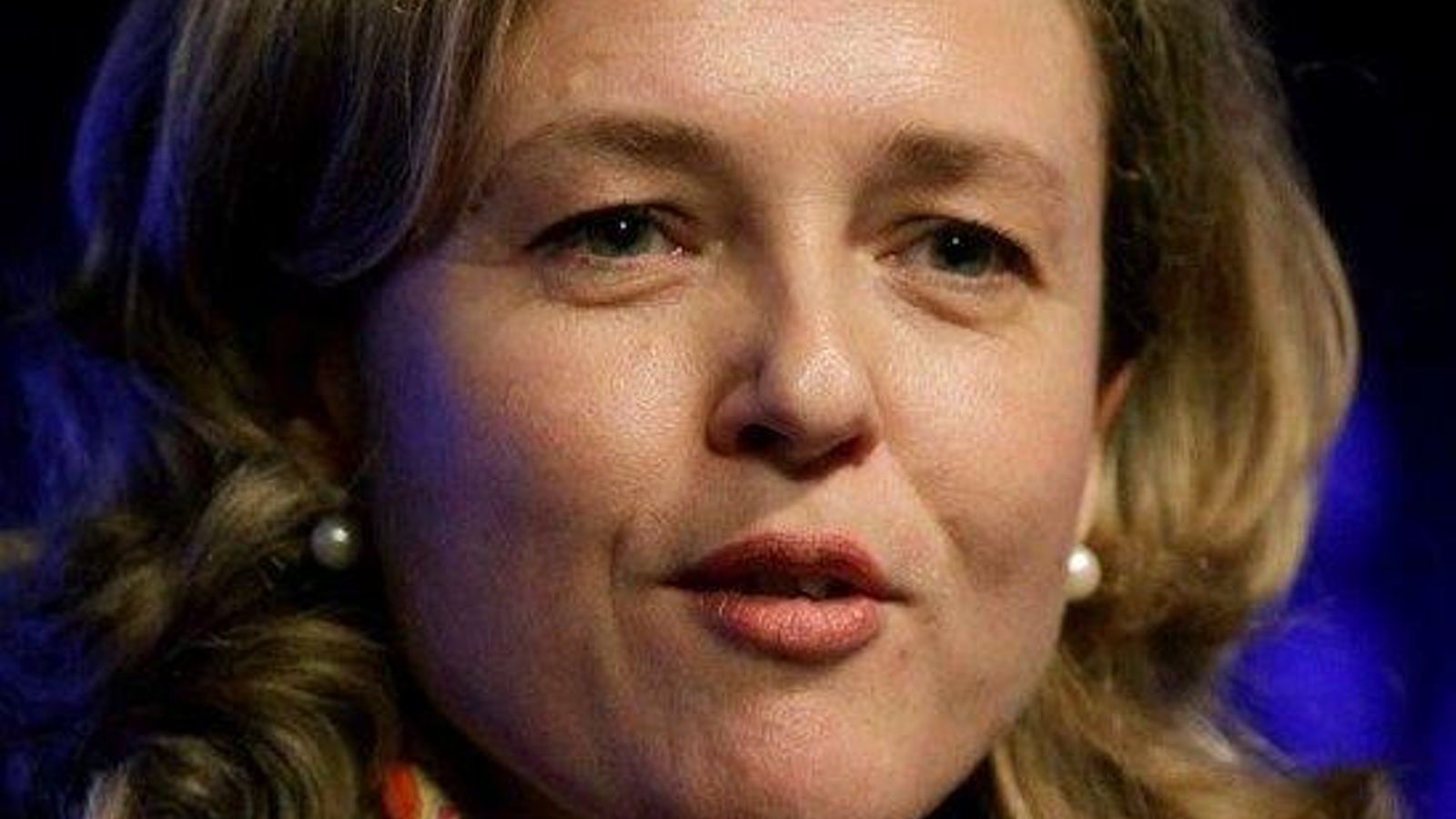 NADIA CALVIÑO SANTAMARÍAEconomía y Empresa