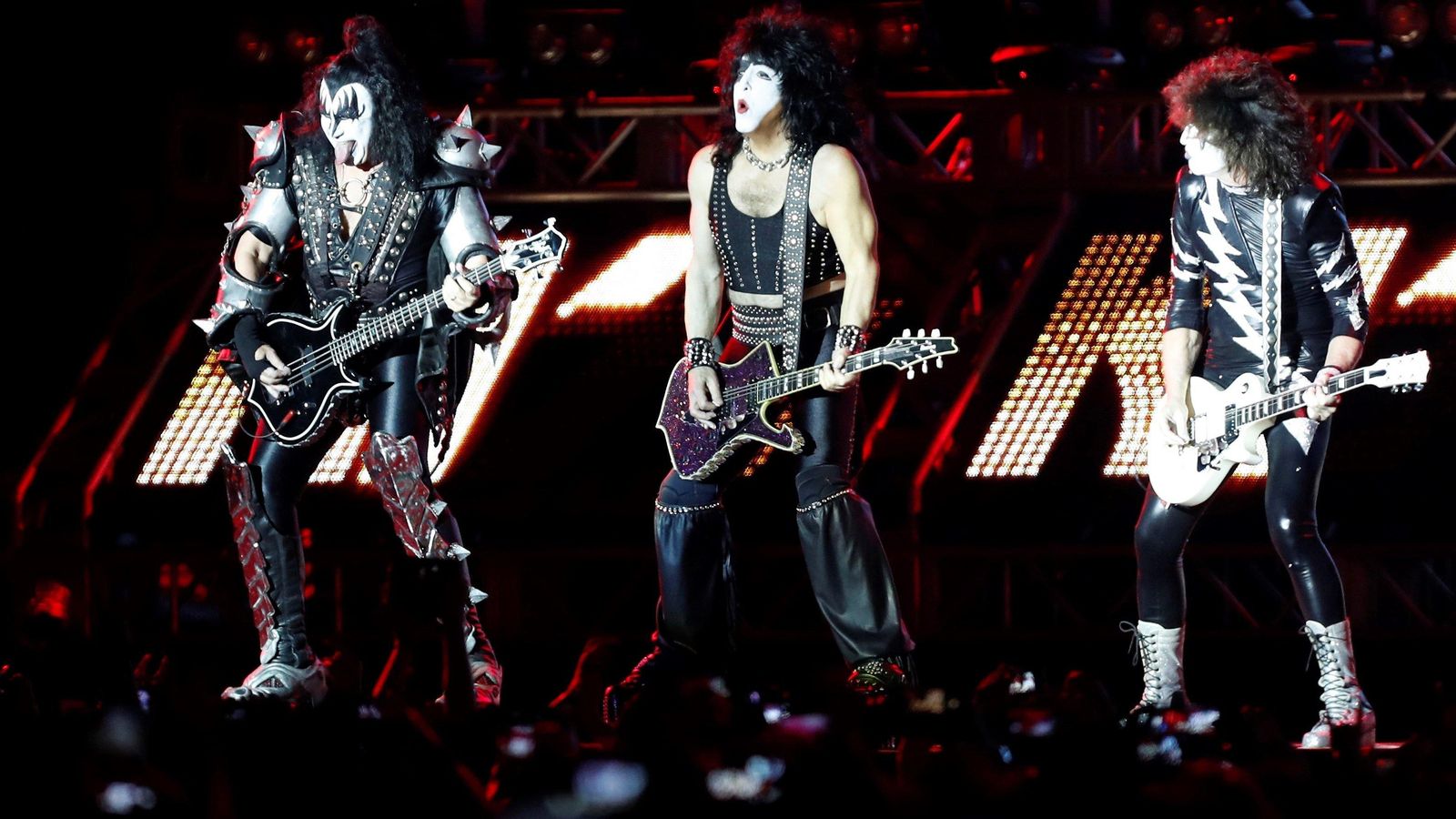 Componentes de Kiss, en el concierto de Viveiro.
