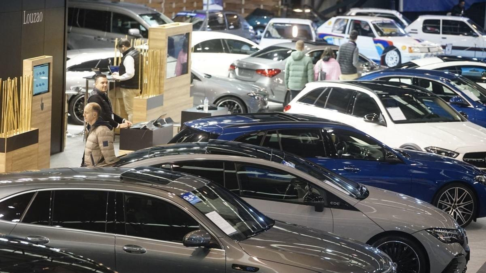 La venta de coches en la provincia de Pontevedra supera las 7.000 unidades, un 9% más.