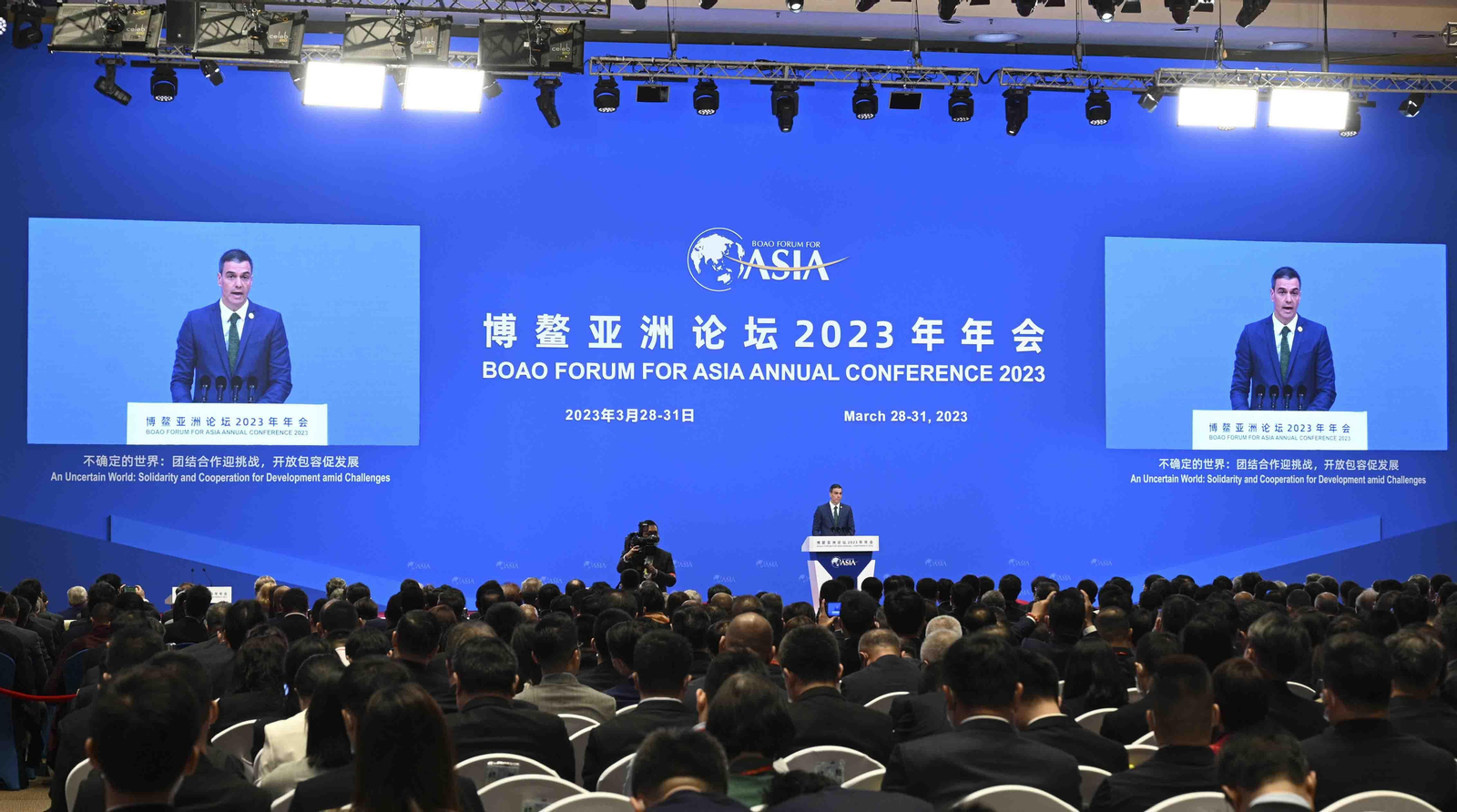 El presidente del Gobierno español, Pedro Sánchez, en China. EFE/ Moncloa / Borja Puig de la Bellacasa