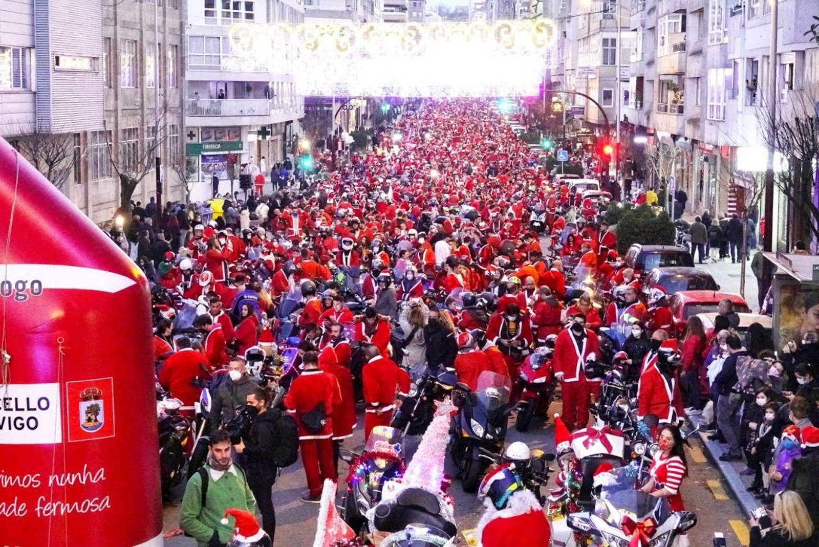 Papanoelada motera de Vigo.