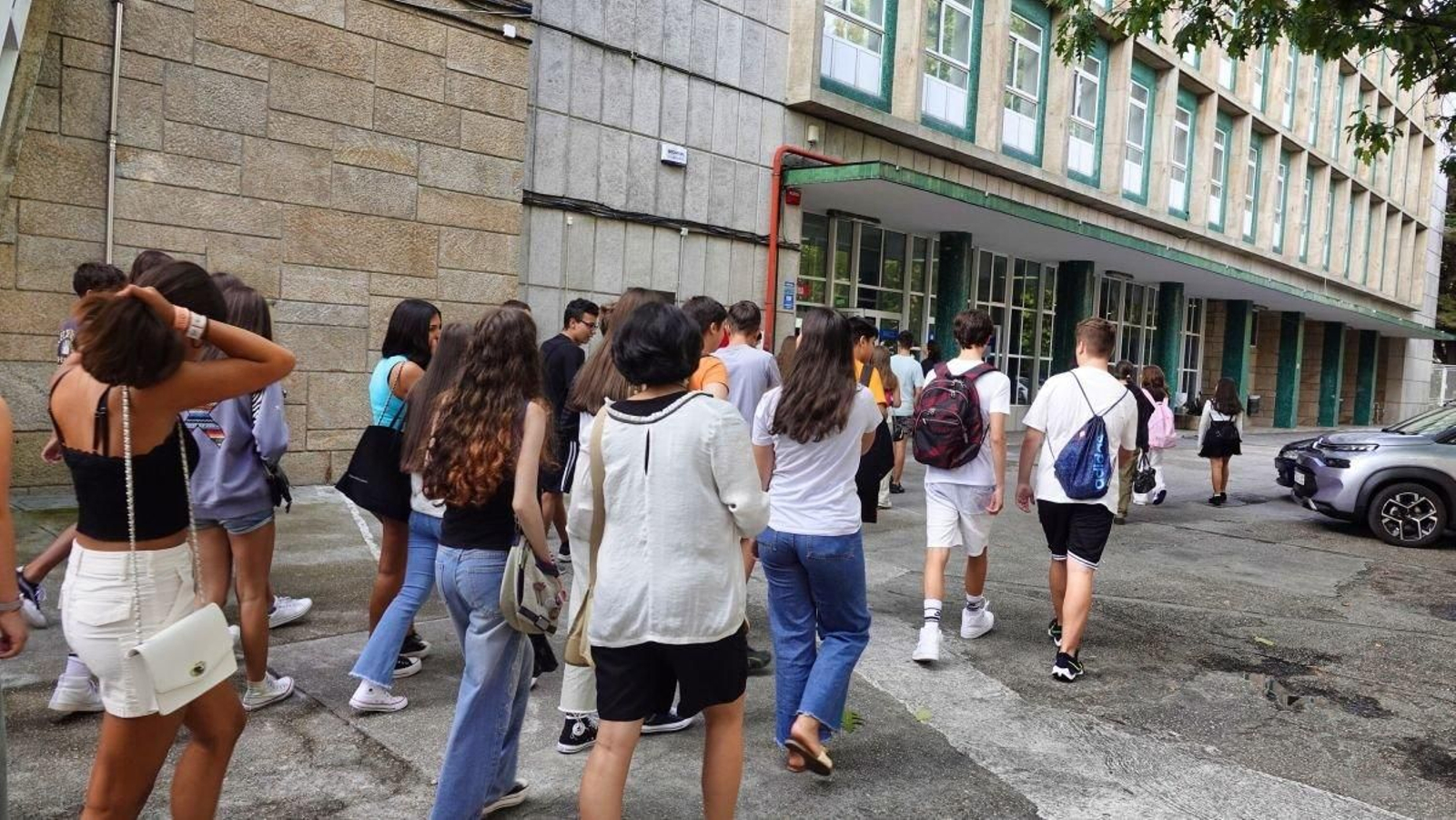 Los jóvenes de 15 años se gradúan de la ESO en mayor proporción que nunca, con casi un 90%.