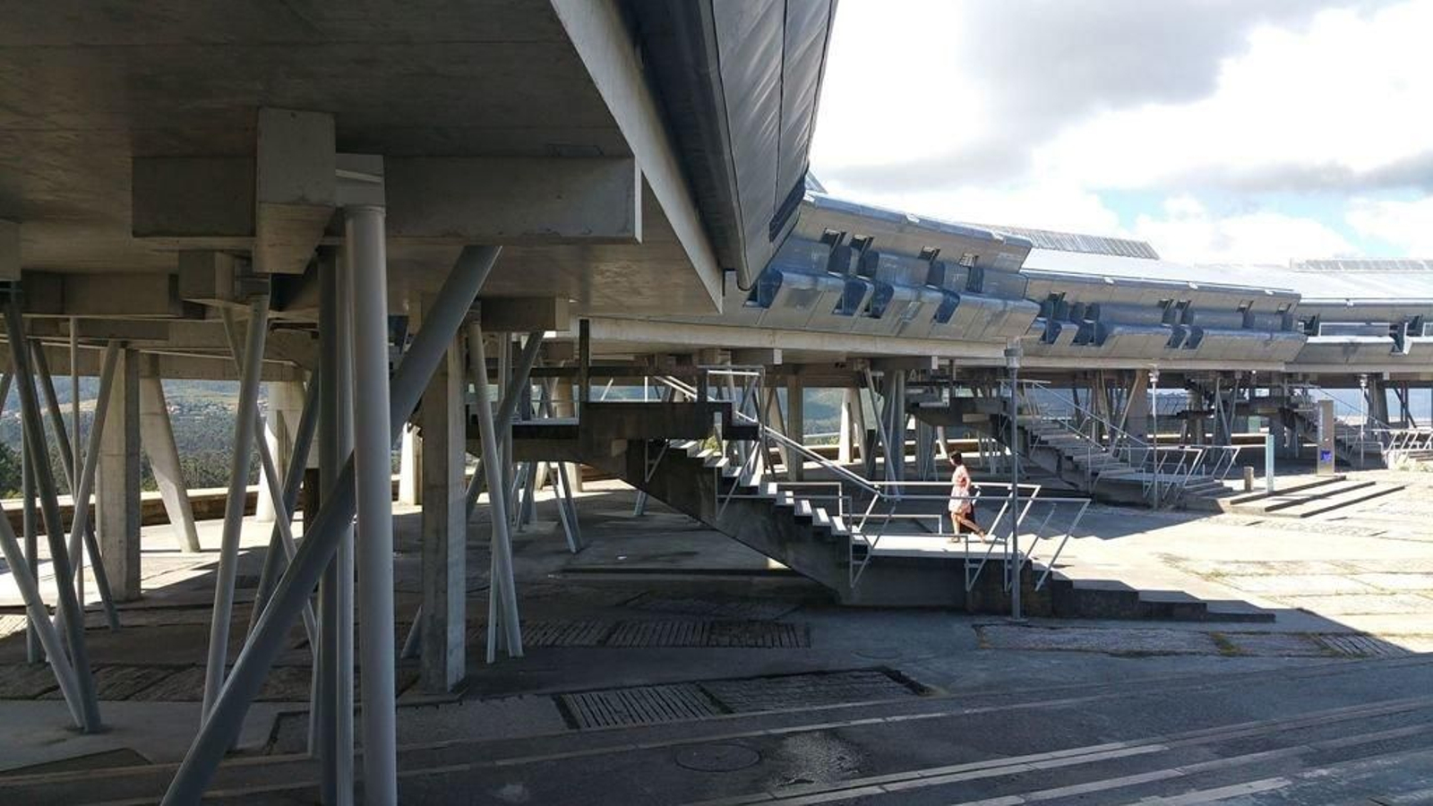 La matricula en la Universidad de Vigo, en la imagen el área Miralles, se realiza por internet.