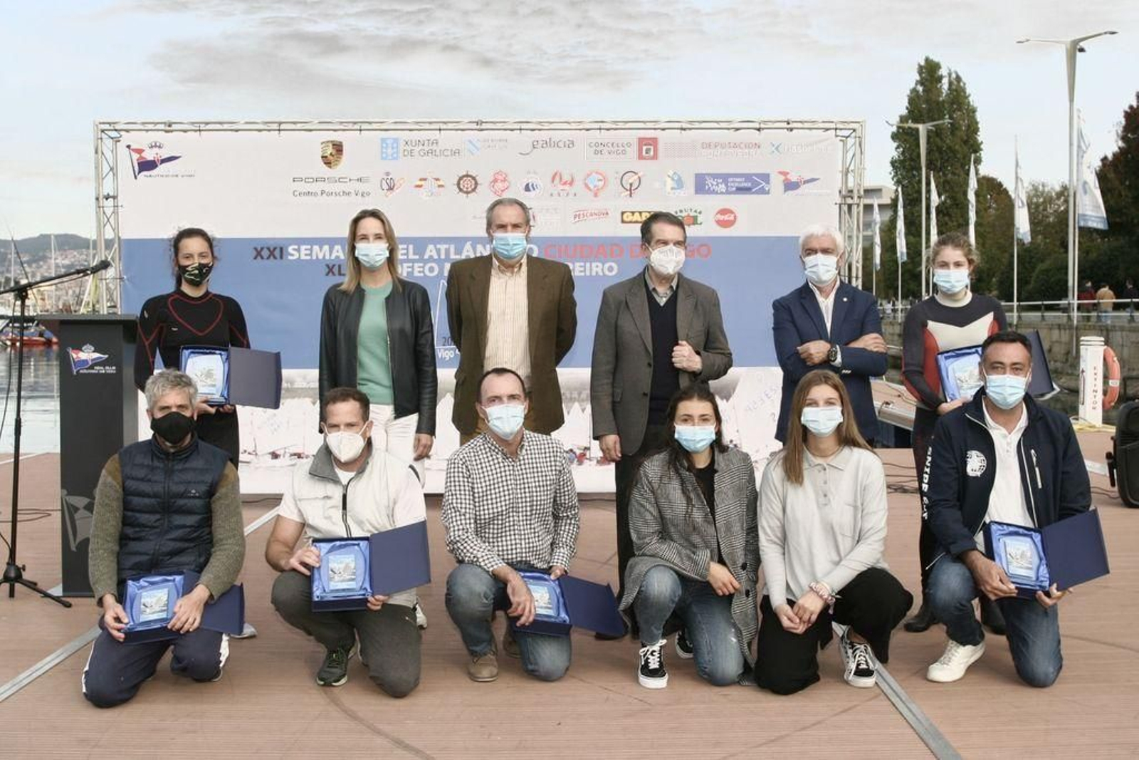 El alcalde de Vigo, Abel Caballero, acudió a la entrega de trofeos.