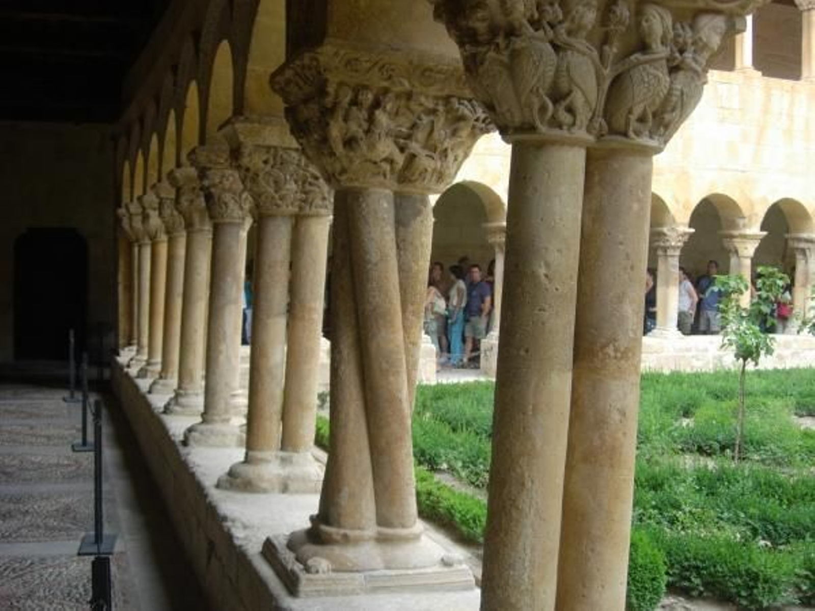 Claustro de Santo Domingo de Silos.