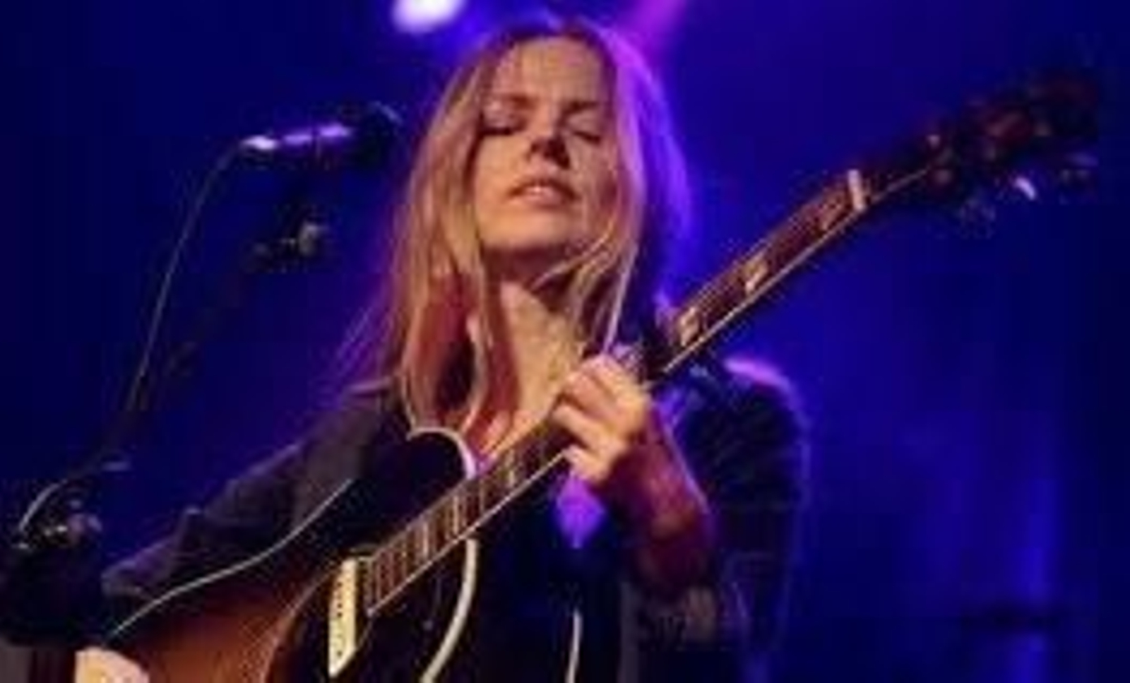 La artista, durante una actuación.