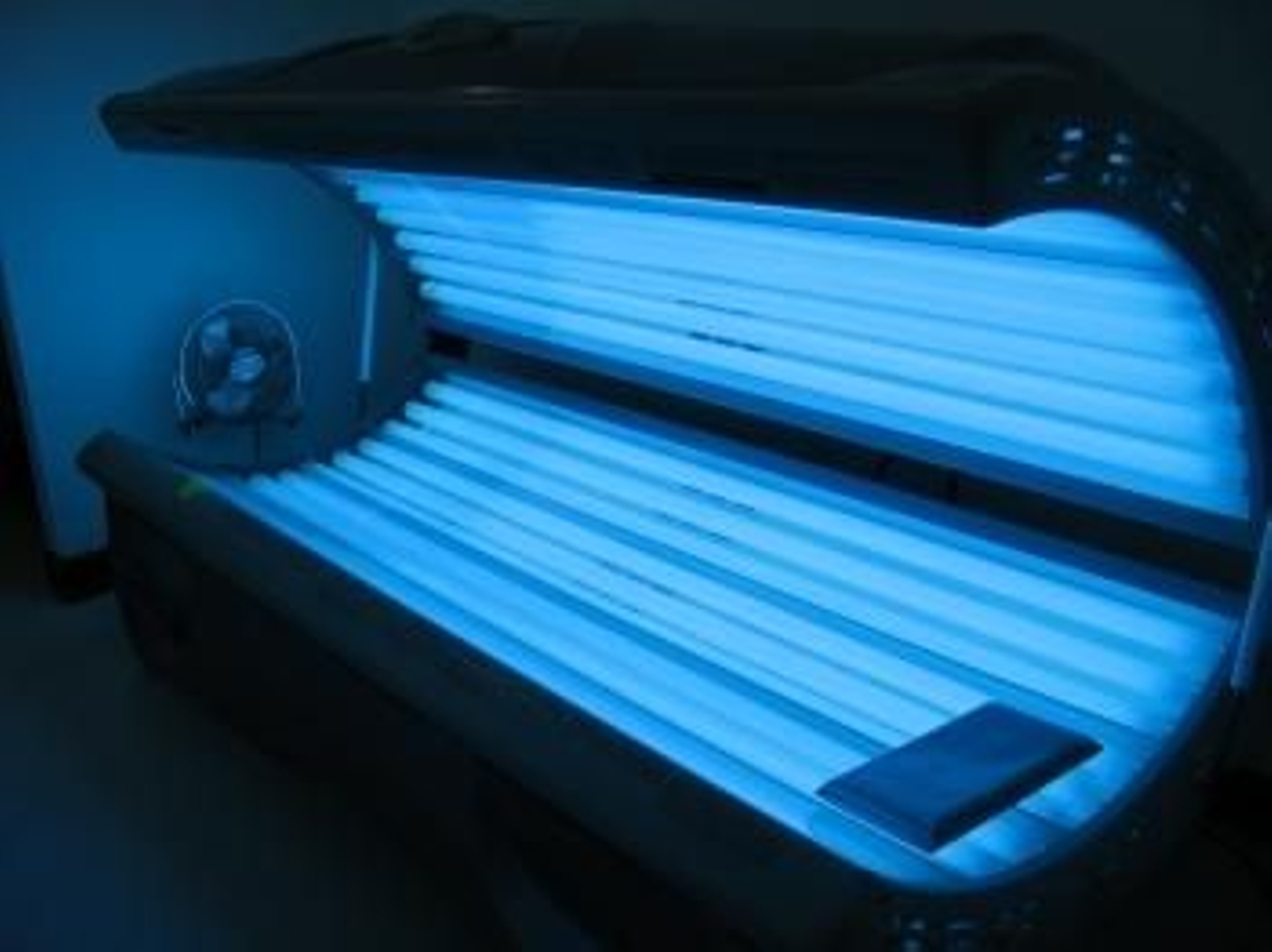 Imagen de una cama bronceadora. (Foto: Archivo)