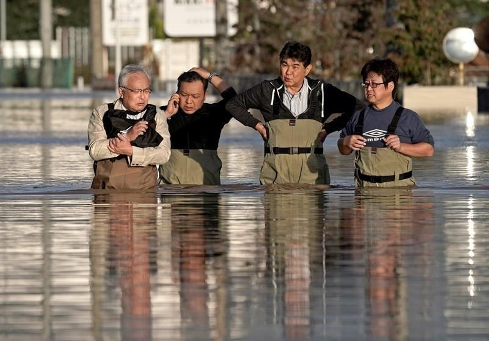 El tifón Hagibis deja más de 20 muertos e importantes inundaciones en Japón