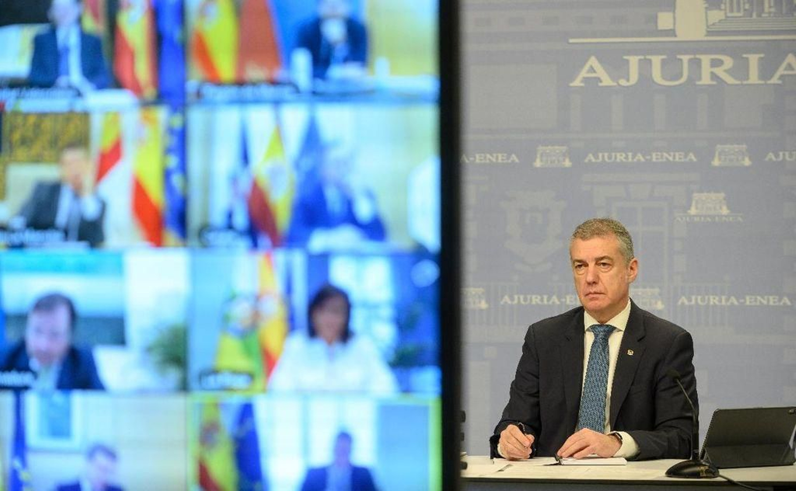 El lehendakari Iñigo Urkullu, en la videoconferencia con los presidentes de las CCAA y Pedro Sánchez.