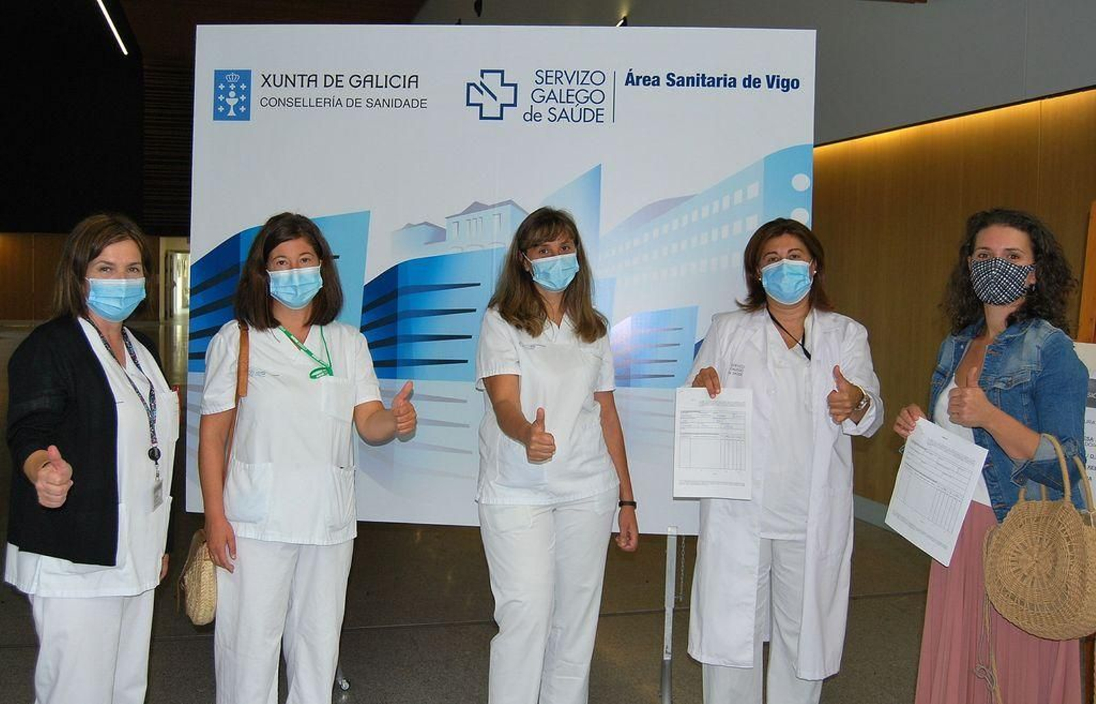 algunas de las enfermeras incorporadas ayer.